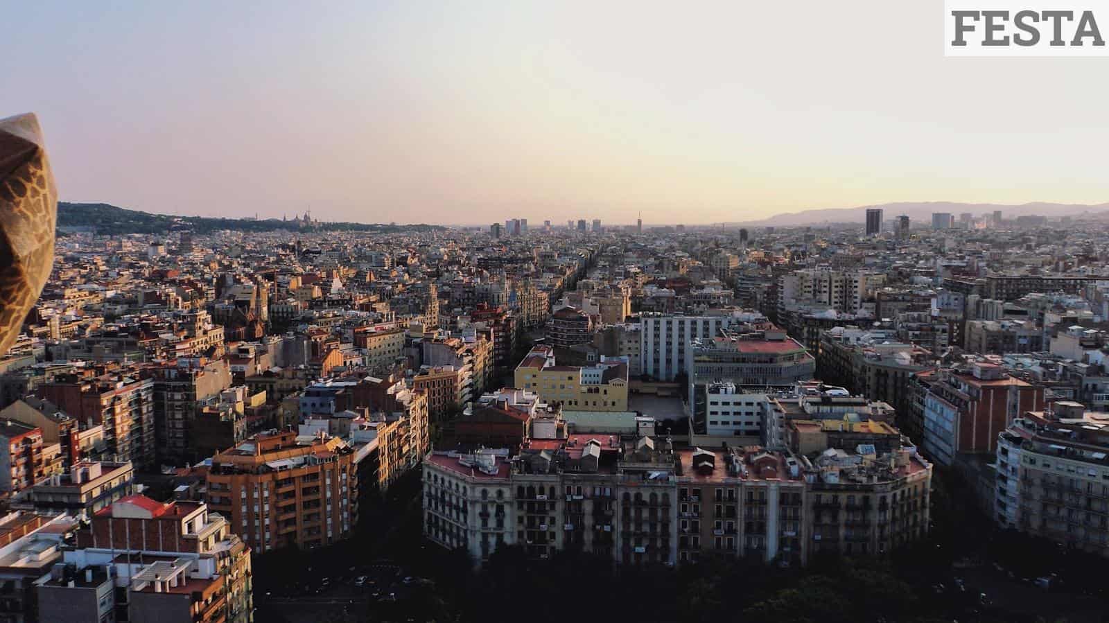 barrio del eixample de barcelona